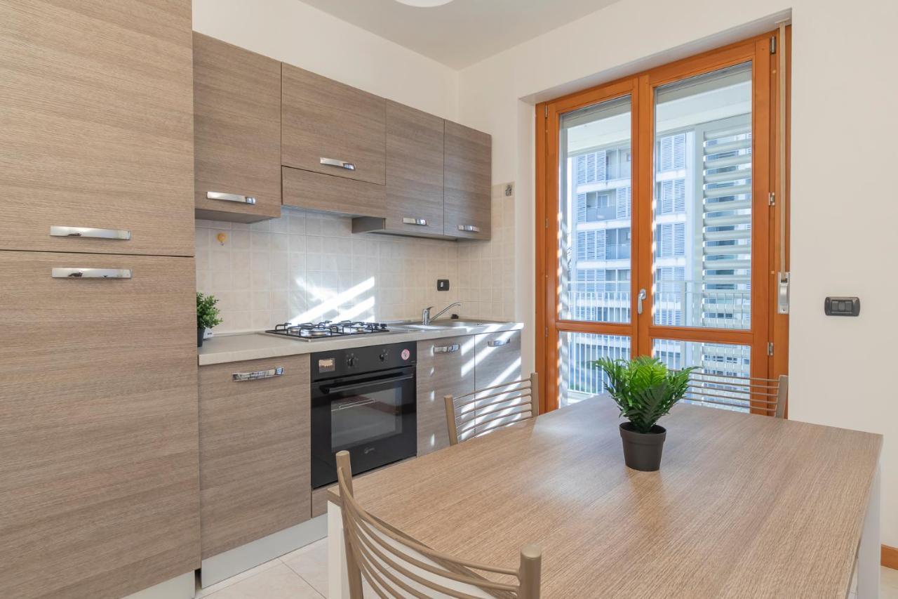 New Apartment With Terrace - Pampuri 7 Milano Eksteriør bilde